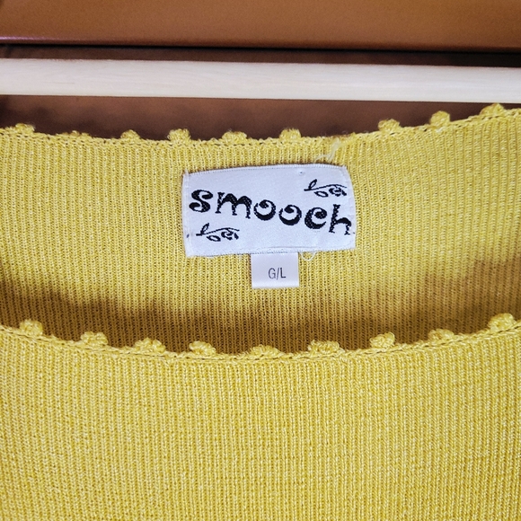 Smooch Retro Short Sleeve Yellow Top - Picture 2 of 8